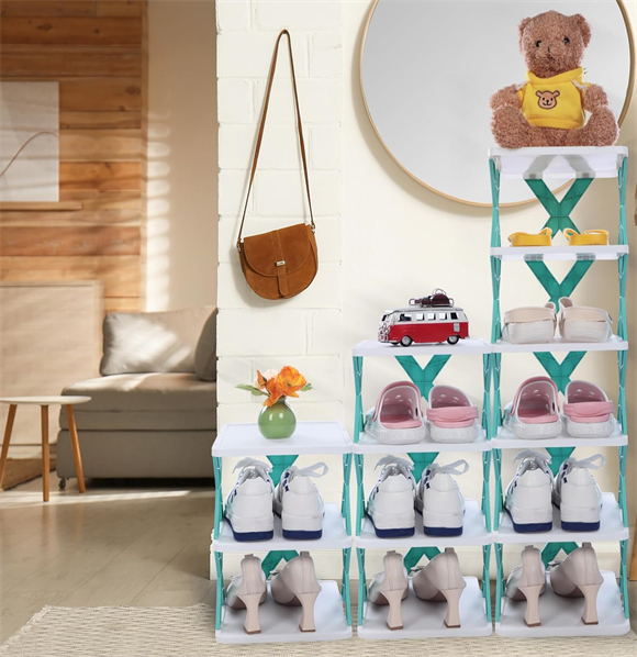 Plastic shoe rack